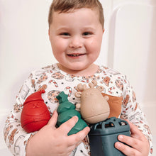 Load image into Gallery viewer, Holly Jolly Bath Toys