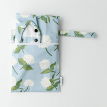 Load image into Gallery viewer, The Grayson Long Sleeve Bib - Hydrangeas