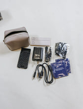 Load image into Gallery viewer, Simply Southern Men's Tech Bag