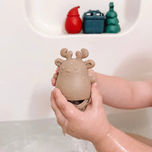 Load image into Gallery viewer, Holly Jolly Bath Toys