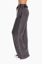 Load image into Gallery viewer, Mono B--Distressed Mineral-Washed Pants--Black