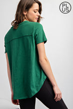 Load image into Gallery viewer, PLUS SIZE COTTON SLUB SHORT SLEEVE OVERSIZED TOP BY RAE MODE