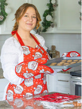 Load image into Gallery viewer, Simply Southern Holiday Oven Mitt and Potholder Set