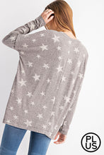 Load image into Gallery viewer, PLUS SIZE, PRINTED TRI BLEND STAR PRINT LONG SLEEVE TOP BY RAE MODE
