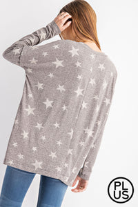 PLUS SIZE, PRINTED TRI BLEND STAR PRINT LONG SLEEVE TOP BY RAE MODE