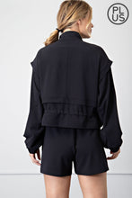 Load image into Gallery viewer, PLUS SIZE CRINKLE WOVEN CROPPED JACKET BY RAE MODE
