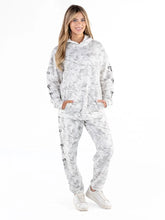 Load image into Gallery viewer, Simply Southern Alice Hoodie

