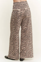 Load image into Gallery viewer, Animal Leopard Wide Leg Pants - Mocha
