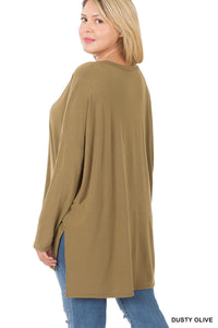 PLUS DOLMAN SLEEVE V-NECK SIDE SLIT HI-LOW HEM TOP