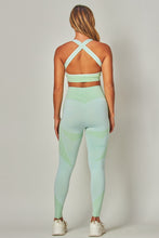 Load image into Gallery viewer, Textured Cross Back Sports Bra Activewear Set
