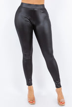 Load image into Gallery viewer, PLUS Vegan Leather Butt Lift Tummy Band Legging
