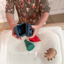 Load image into Gallery viewer, Holly Jolly Bath Toys
