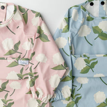 Load image into Gallery viewer, The Grayson Long Sleeve Bib - Hydrangeas
