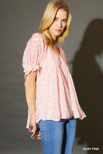 Load image into Gallery viewer, Umgee Baby Pink Leopard Print V-Neck Blouse
