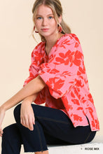 Load image into Gallery viewer, Umgee Floral Print High Low Split Hem Top
