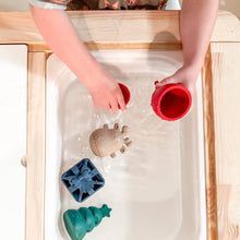 Load image into Gallery viewer, Holly Jolly Bath Toys
