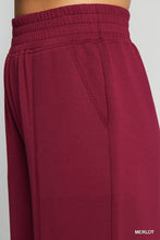 Load image into Gallery viewer, Umgee Luxe On the Go Jogger-Mahogany
