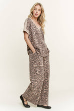 Load image into Gallery viewer, Animal Leopard Wide Leg Pants - Mocha
