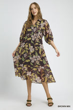 Load image into Gallery viewer, Umgee Plus Brown Floral Midi Dress
