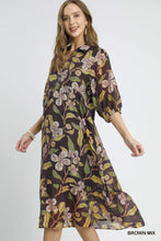 Load image into Gallery viewer, Umgee Plus Brown Floral Midi Dress
