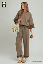 Load image into Gallery viewer, UMGEE Cloud Knit Modal Crewneck Top--Coco Brown
