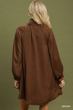 Load image into Gallery viewer, UMGEE Brown Side Bow Satin Dress
