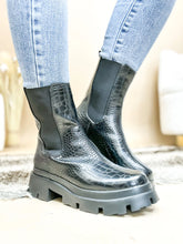 Load image into Gallery viewer, Corky&#39;s Depp Boots--Black Croc
