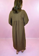 Load image into Gallery viewer, Umgee Cappachino (Brown) Vertical Stripe Midi Dress
