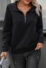 Load image into Gallery viewer, Solid Half Zipper Quilted Pullover Sweatshirt--Black
