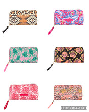 Load image into Gallery viewer, Simply Southern Quilted Phone Wallet**CLEARANCE**
