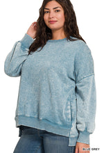 Load image into Gallery viewer, Plus- Acid Wash Fleece Pullover -hi-low hem --Blue Grey
