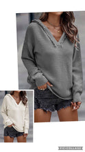 Load image into Gallery viewer, Long sleeve sweater with hood
