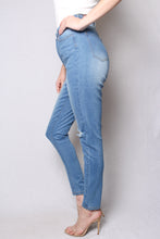 Load image into Gallery viewer, Women&#39;s High Waist Light Wash Skinny Jeans
