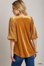 Load image into Gallery viewer, Umgee--Camel (Gold) Balloon Sleeve Velvet Top
