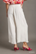 Load image into Gallery viewer, Umgee Linen Blend-Wide Leg Pant with Elastic Waist, Pockets, and Frayed Hem
