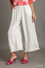 Load image into Gallery viewer, Umgee Linen Blend-Wide Leg Pant with Elastic Waist, Pockets, and Frayed Hem
