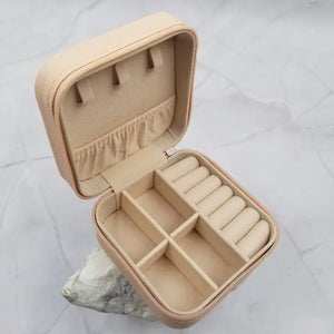 Faux Leather Jewelry Box Organizer Box with Zipper