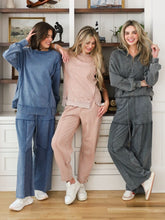 Load image into Gallery viewer, Simply Southern Mineral Wash Pant--Blue
