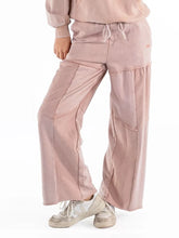 Load image into Gallery viewer, Simply Southern Mineral Wash Pant--Fawn (Tan)
