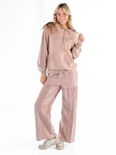 Load image into Gallery viewer, Simply Southern Mineral Wash Pant--Fawn (Tan)
