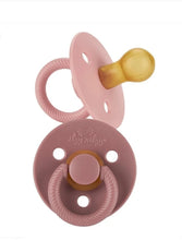 Load image into Gallery viewer, Itzy Ritzy Itzy Soother Natural Rubber Pacifier - 0-6M
