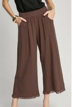 Load image into Gallery viewer, Umgee Linen Blend-Wide Leg Pant with Elastic Waist, Pockets, and Frayed Hem
