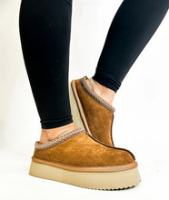 Load image into Gallery viewer, Pillow Talk Slip-On Shoe by Corky’s - Available in Tobacco &amp; Black
