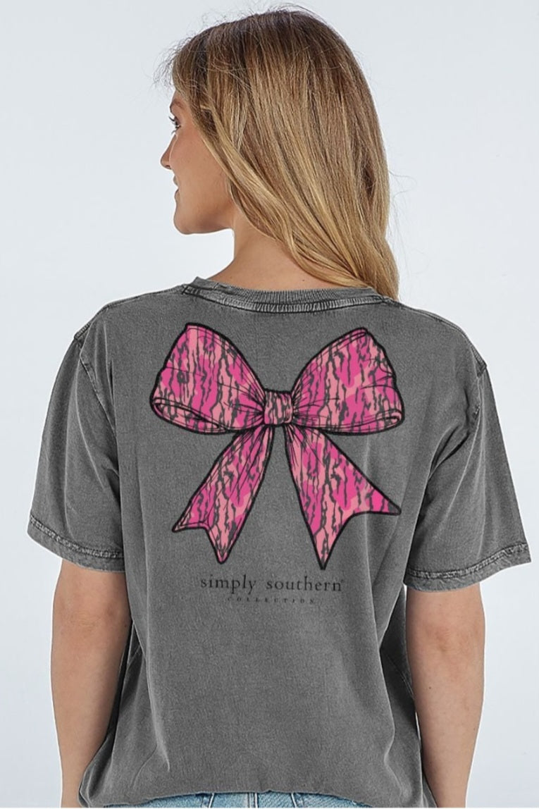 Simply Southern Short Sleeve Tee-CamoBow-Wash Coal