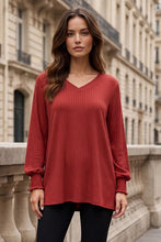 Load image into Gallery viewer, Luna--Dear Scarlett Long Sleeve Fall Top
