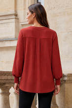 Load image into Gallery viewer, Luna--Dear Scarlett Long Sleeve Fall Top
