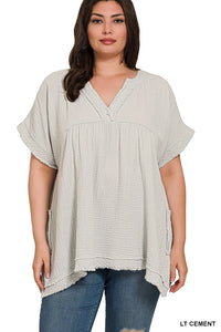 PLUS SIZE GAUZE RAW EDGE SHORT SLEEVE V-NECK SHIRT