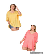 Load image into Gallery viewer, Plus Size Tri Blend Oversized Front Pocket Raw Edge Boyfriend Tee
