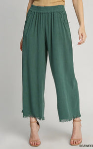Umgee Linen Blend-Wide Leg Pant with Elastic Waist, Pockets, and Frayed Hem