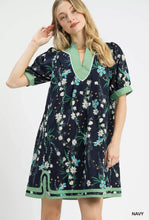 Load image into Gallery viewer, Umgee Floral Puff Sleeve Dress with Contrast Trim
